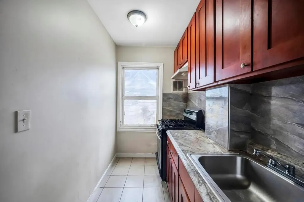 37-37 78th Street Jackson Heights NY 11372