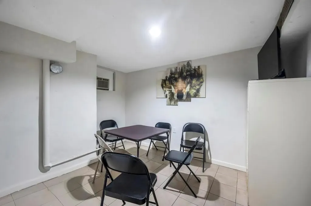 37-37 78th Street Jackson Heights NY 11372
