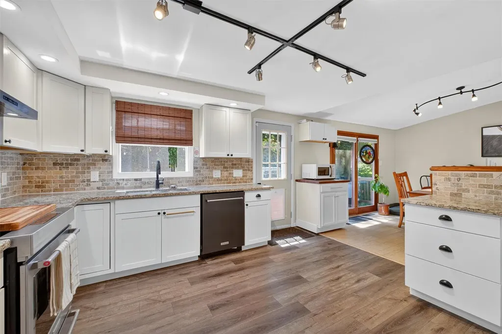 43 Overlook Drive Rhinebeck NY 12572