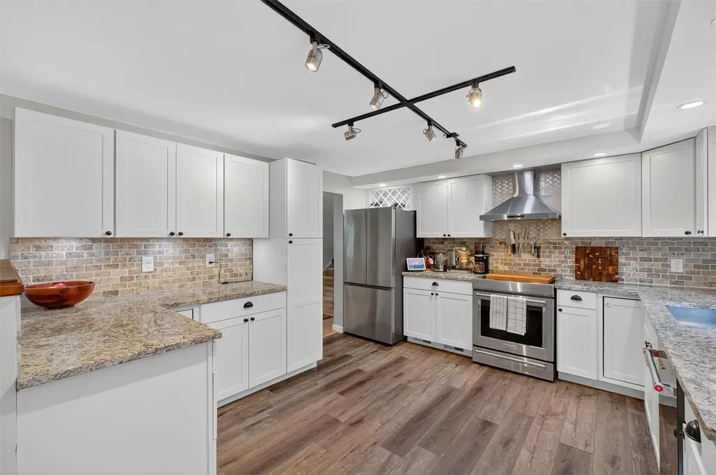 43 Overlook Drive Rhinebeck NY 12572