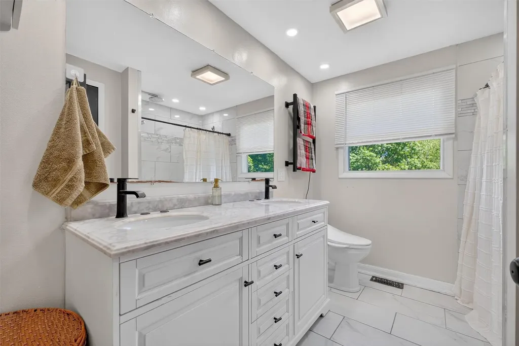 43 Overlook Drive Rhinebeck NY 12572