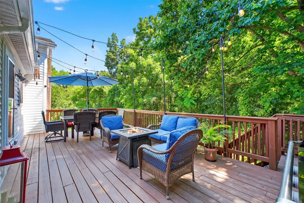 43 Overlook Drive Rhinebeck NY 12572
