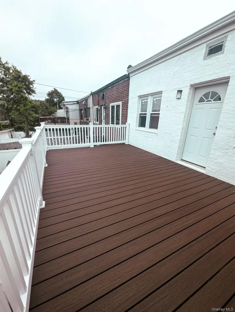 2369 Bragg Street Brooklyn NY 11229