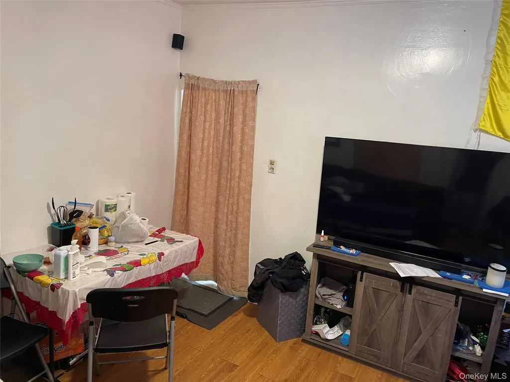 4722 98th Street Corona NY 11368