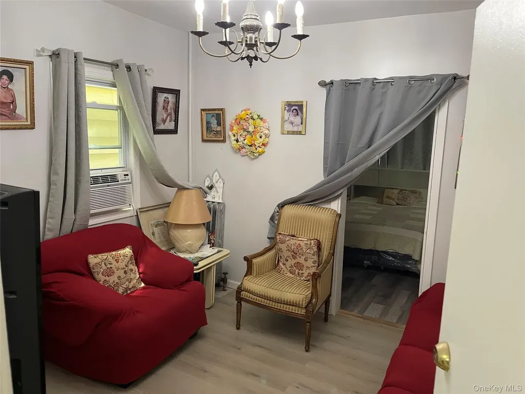 4722 98th Street Corona NY 11368