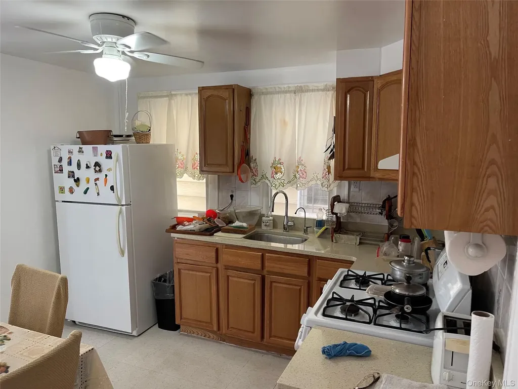 4722 98th Street Corona NY 11368