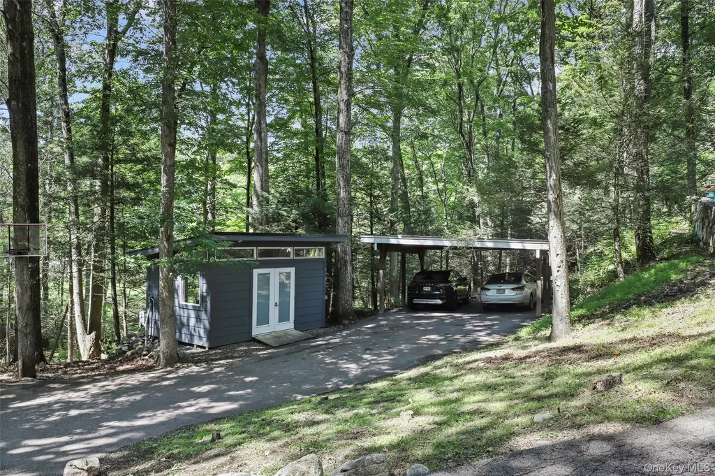 58 Winston Lane Garrison NY 10524