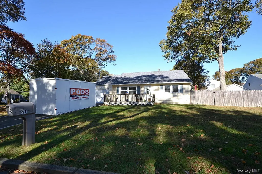 47 Midway Street Patchogue NY 11772