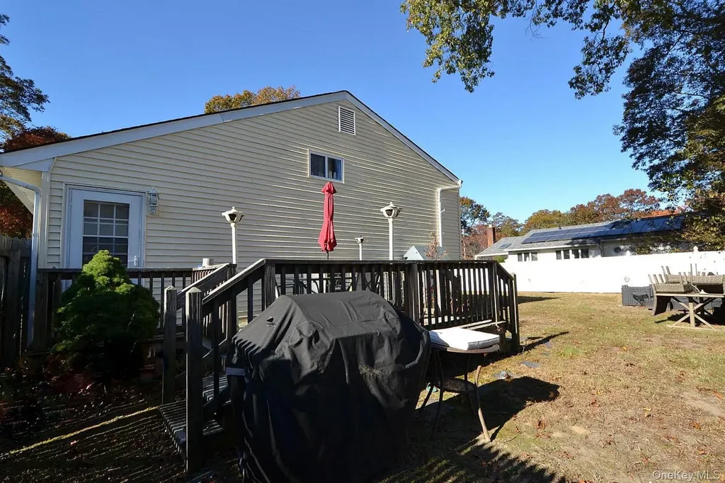 47 Midway Street Patchogue NY 11772