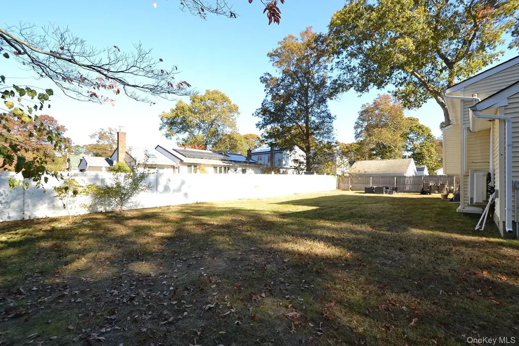 47 Midway Street Patchogue NY 11772