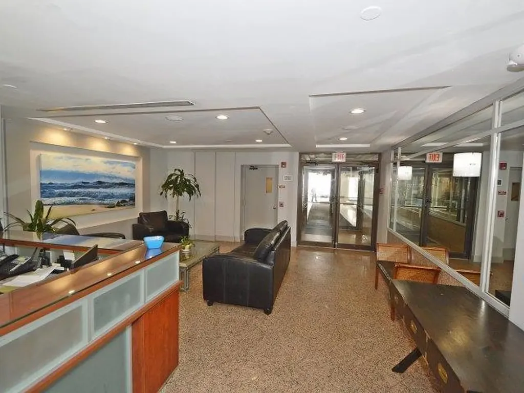 360 Shore Road Long Beach NY 11561