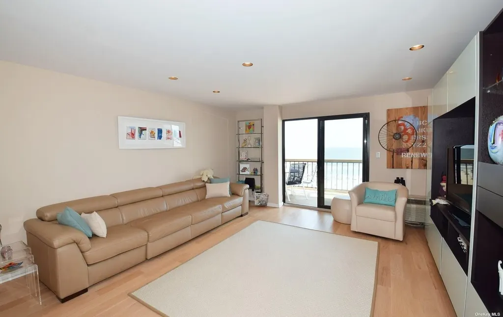 360 Shore Road Long Beach NY 11561