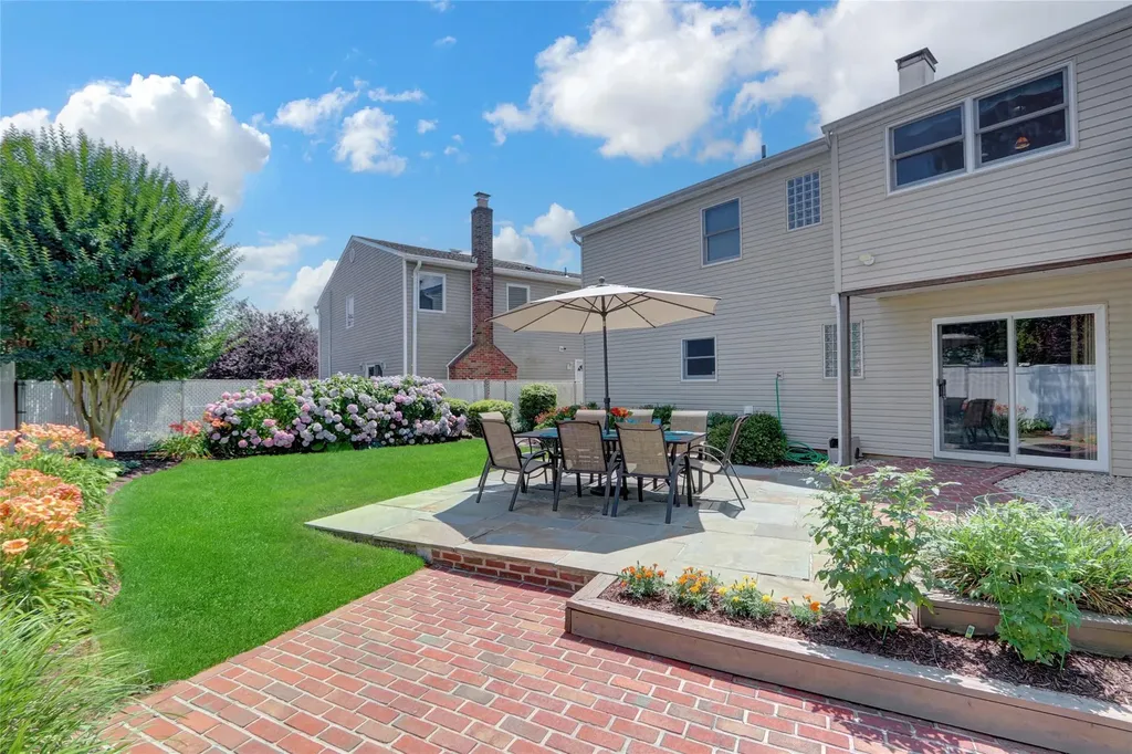 3023 Ira Road Bellmore NY 11710