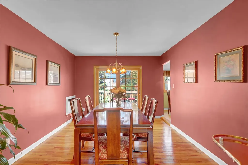 3023 Ira Road Bellmore NY 11710