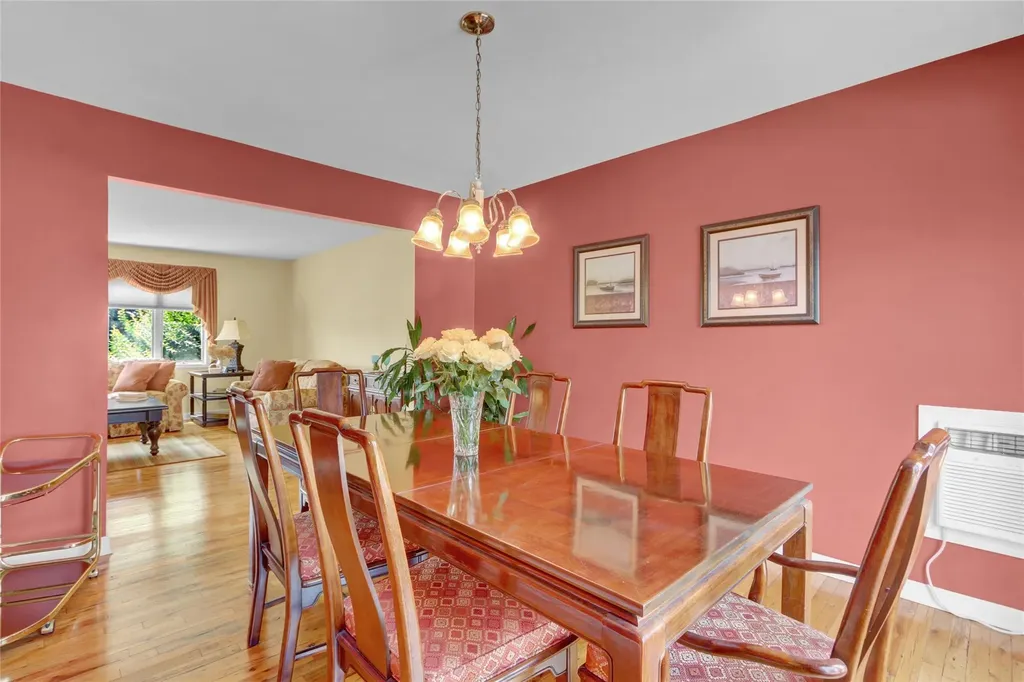 3023 Ira Road Bellmore NY 11710