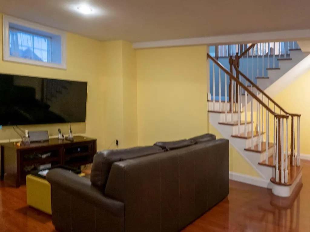 35 Huyler Drive Hyde Park NY 12538