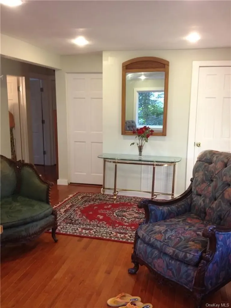 17 Brookside Road Monroe NY 10950