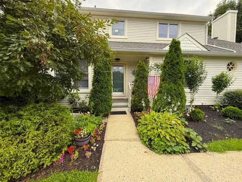 302 Cornwall Meadows Lane Patterson NY 12563
