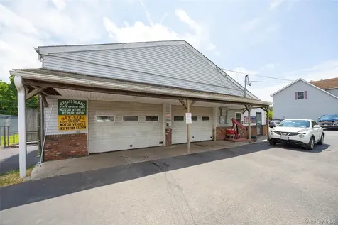 300 Beekman Poughquag Road Poughquag NY 12570