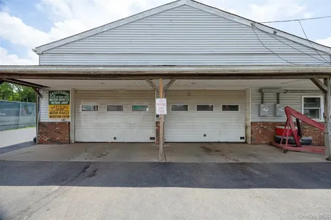 300 Beekman Poughquag Road Poughquag NY 12570