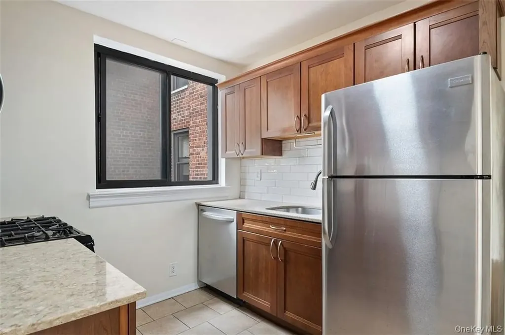 4315 Webster Avenue Bronx NY 10470