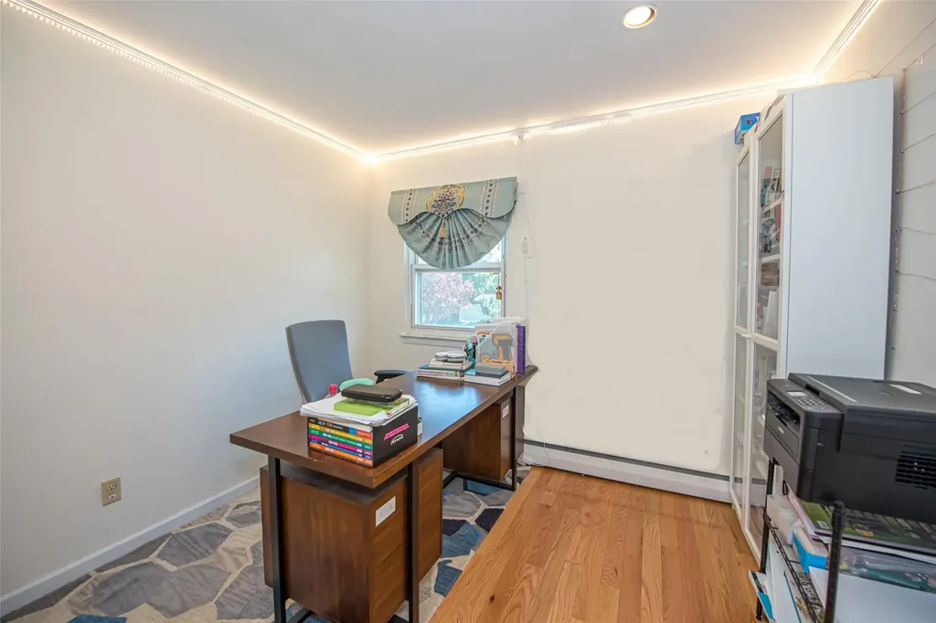 36 Middle Lane Jericho NY 11753