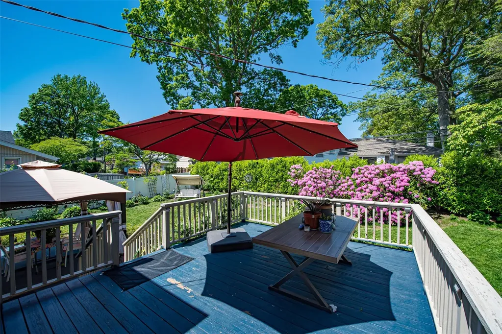 36 Middle Lane Jericho NY 11753