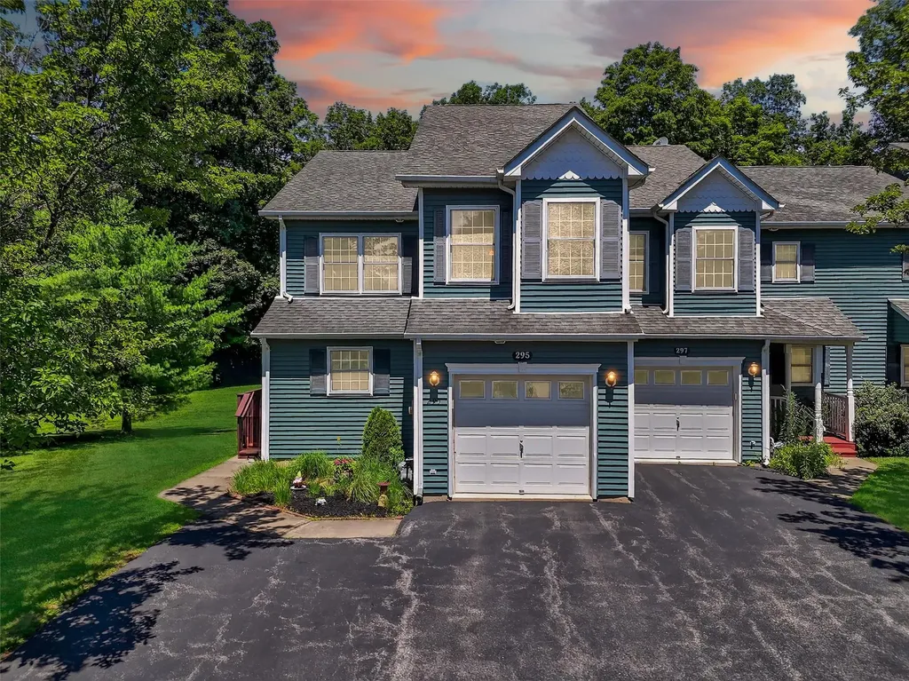 295 Pinebrook Drive Hyde Park NY 12538