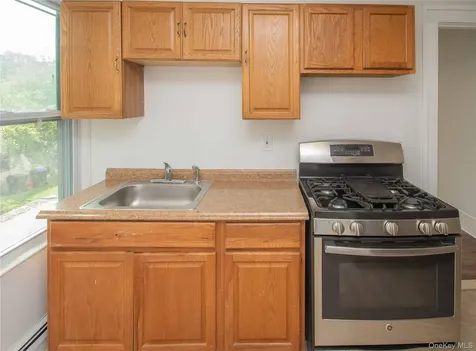 65 N Clinton Poughkeepsie NY 12601