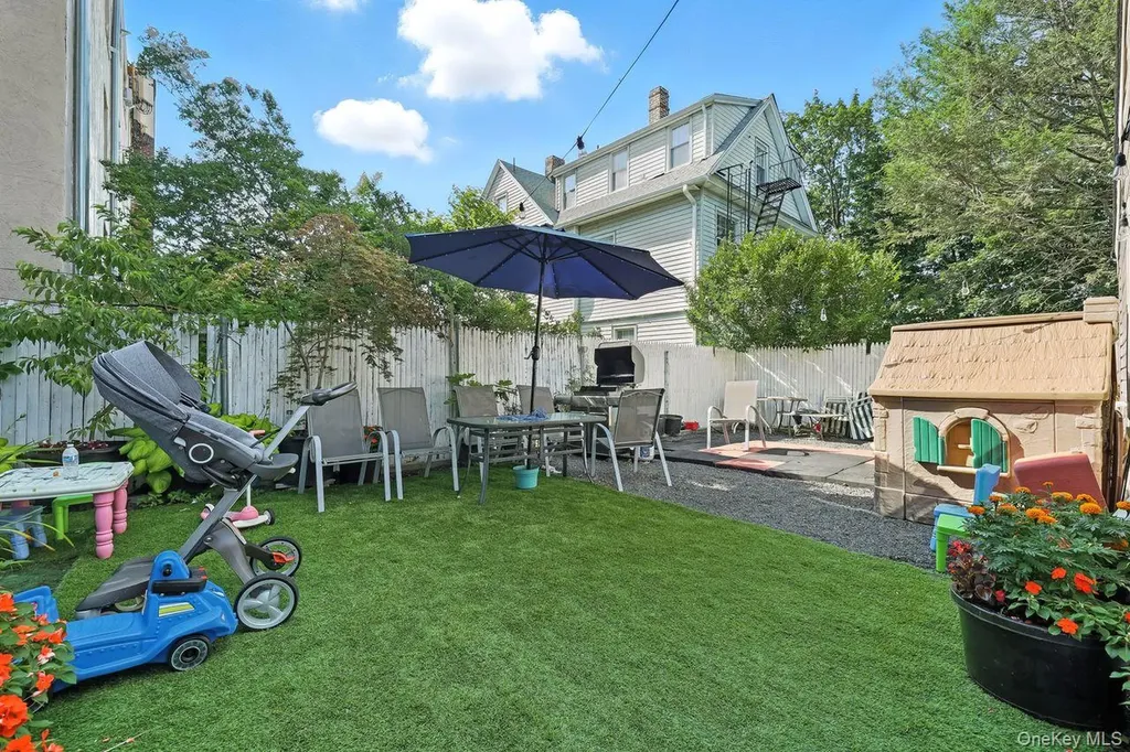 5 Dillon Road Larchmont NY 10538