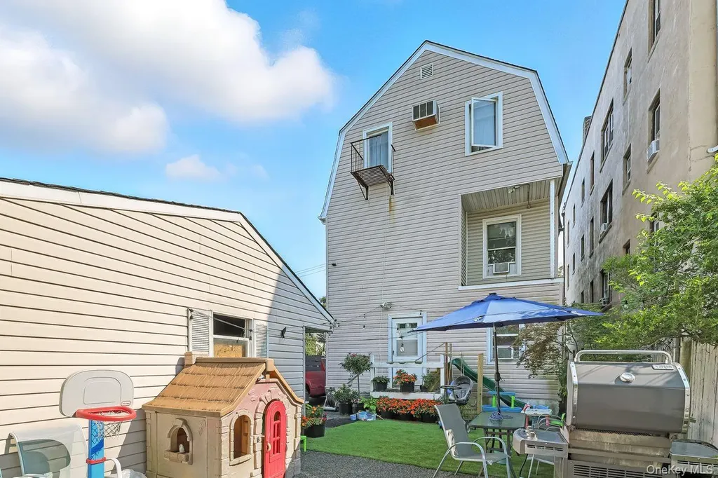 5 Dillon Road Larchmont NY 10538