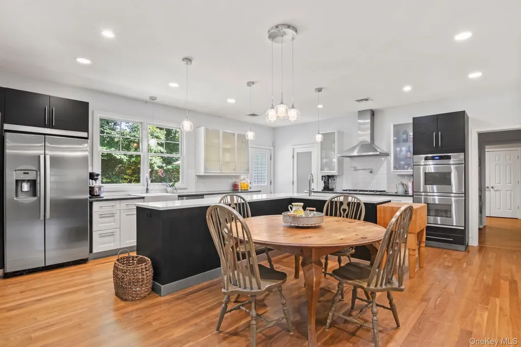 15 Intervale Road Setauket NY 11733