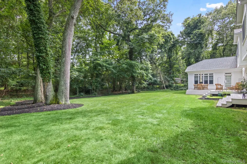 15 Intervale Road Setauket NY 11733