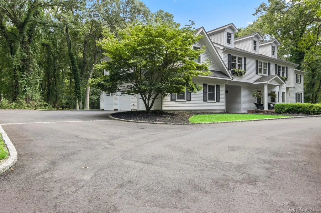15 Intervale Road Setauket NY 11733