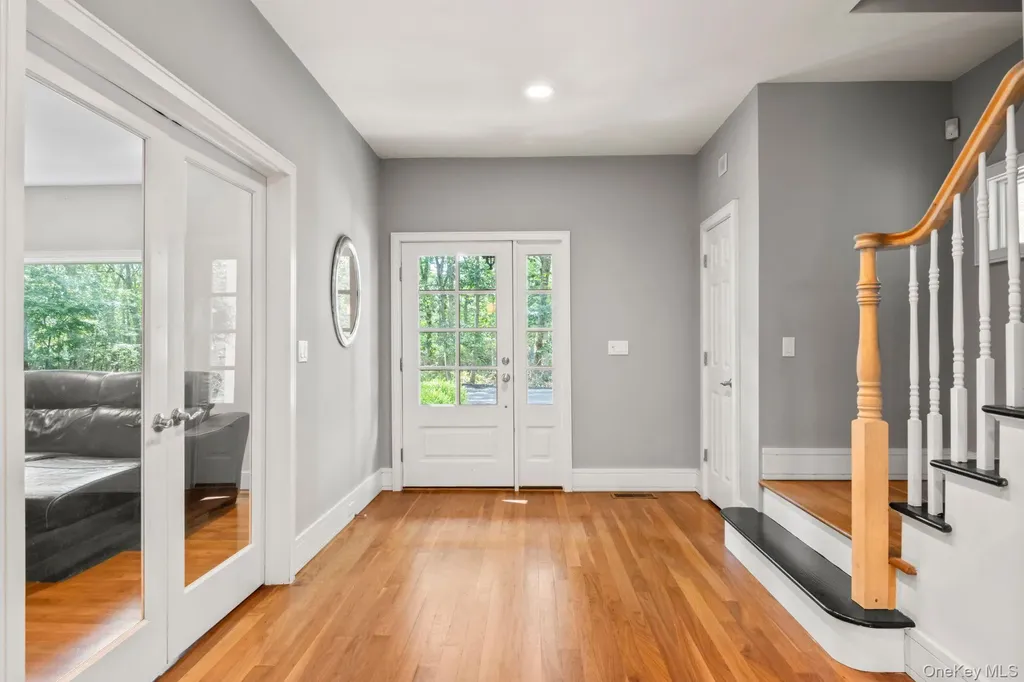 15 Intervale Road Setauket NY 11733