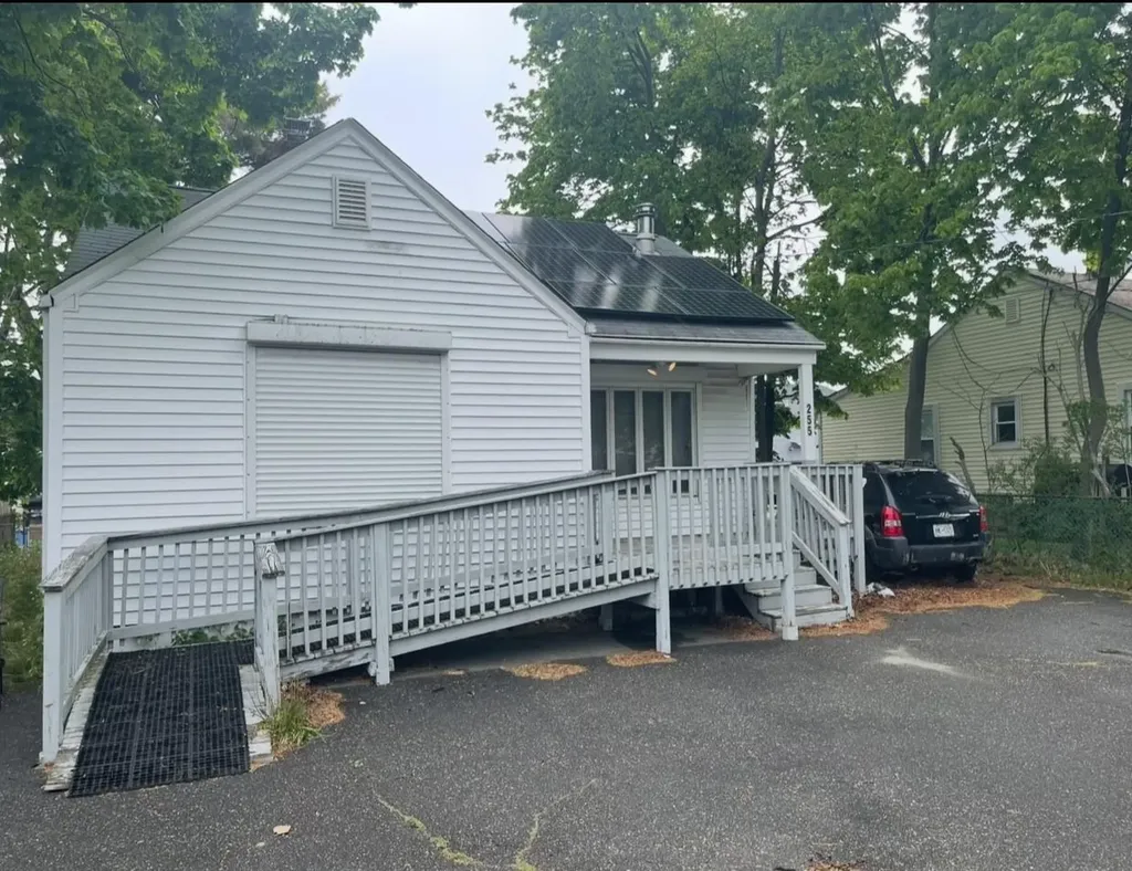 255 Elmore Street Central Islip NY 11722