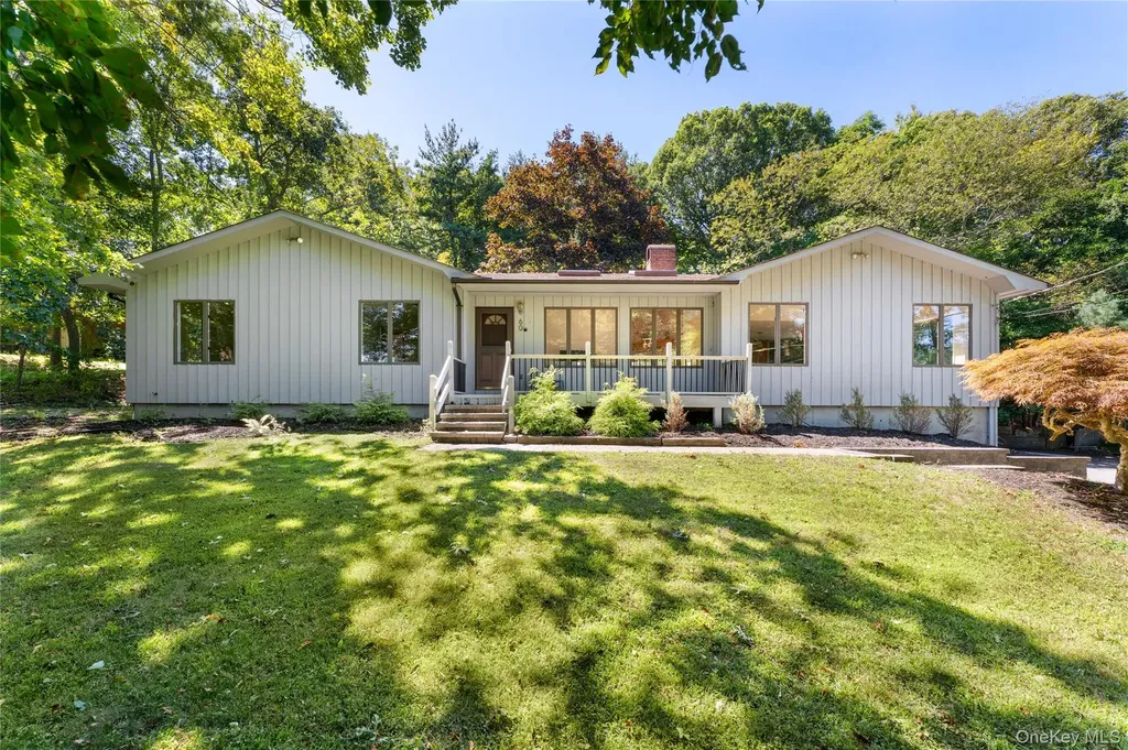 60 Valentine Road Shoreham NY 11786