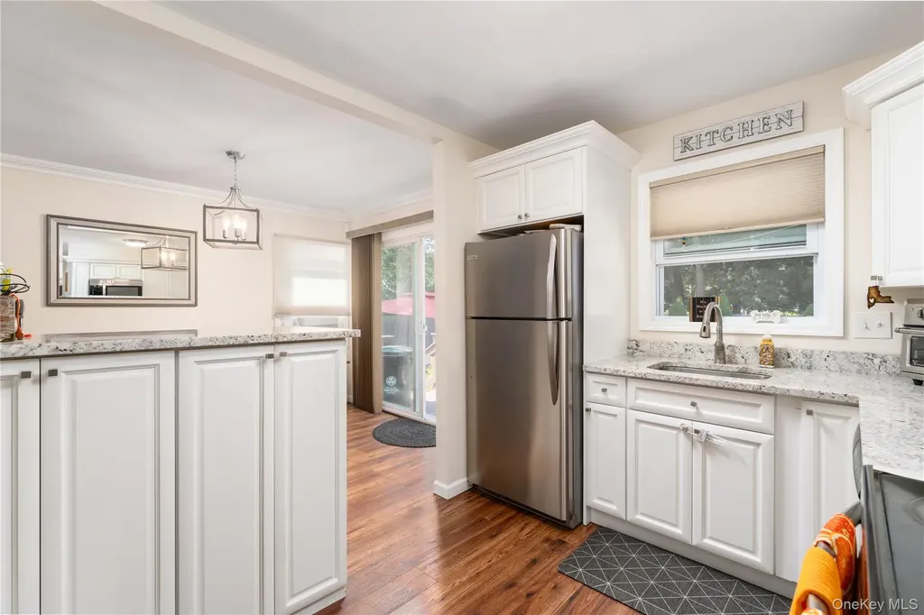 55 Robinson Street Shoreham NY 11786