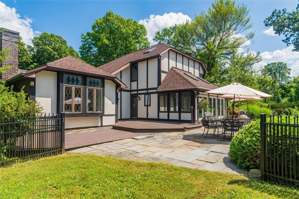 7 Fox Hollow Road Brewster NY 10509