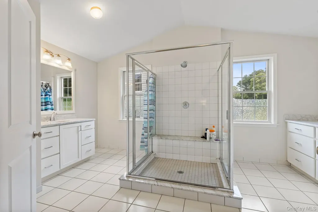19 Dennis Lane Pleasantville NY 10570