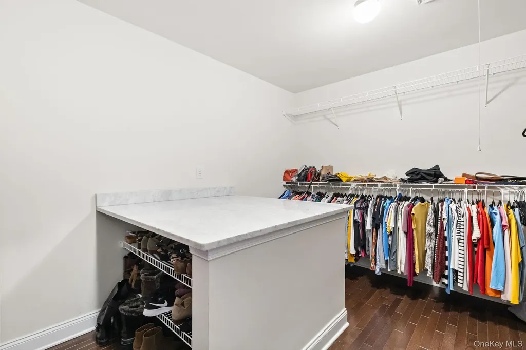19 Dennis Lane Pleasantville NY 10570