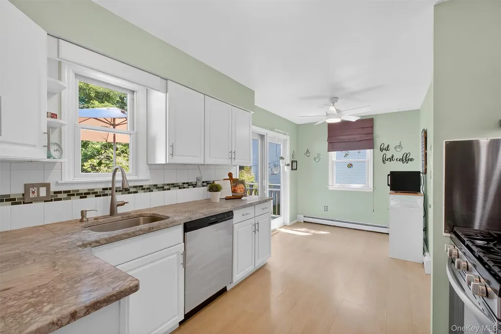 33 Aspen Court Fishkill NY 12524