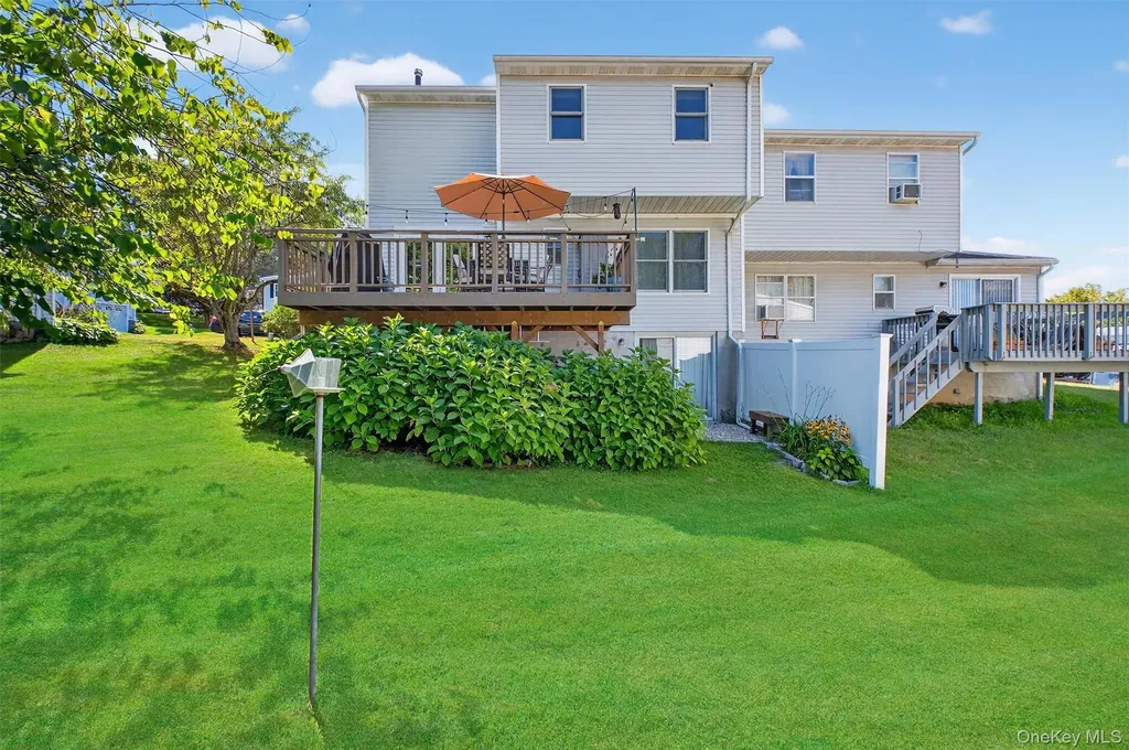 33 Aspen Court Fishkill NY 12524