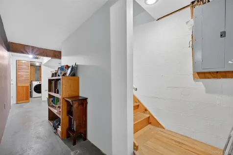 33 Aspen Court Fishkill NY 12524