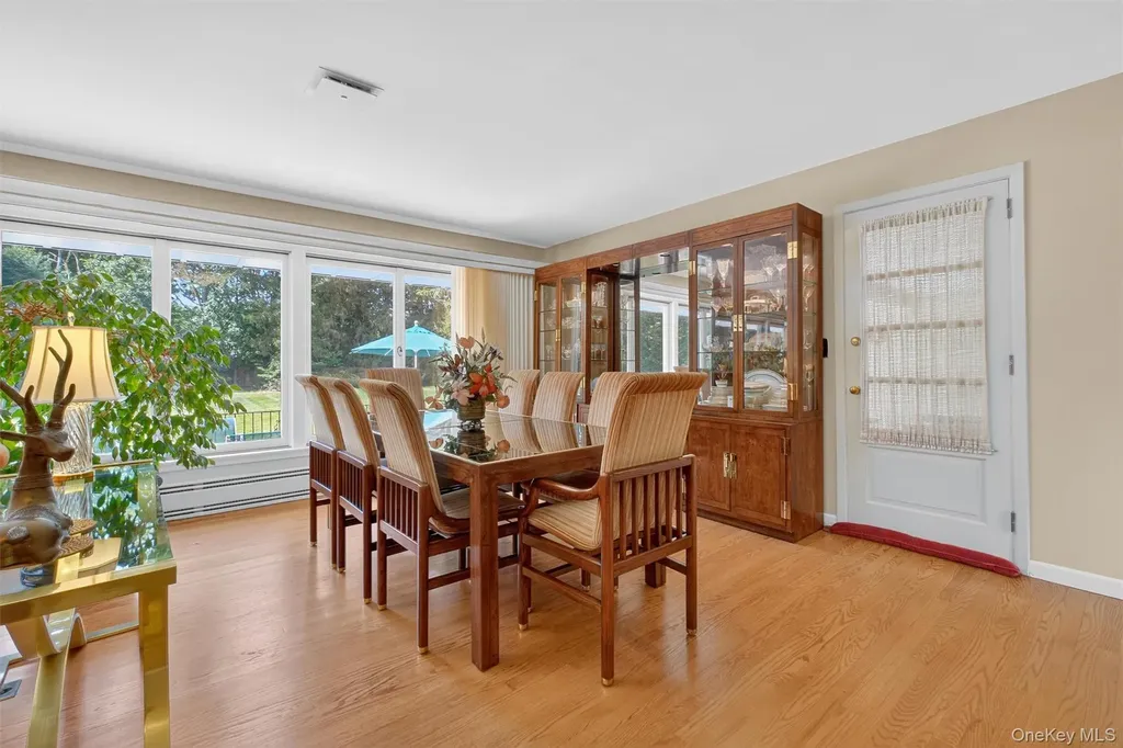 18 Wellesley Place Fishkill NY 12524