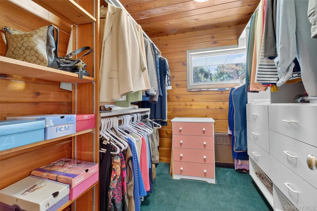 18 Wellesley Place Fishkill NY 12524