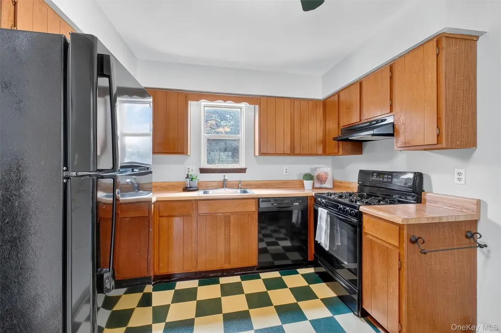 20 Aspen Court Fishkill NY 12524