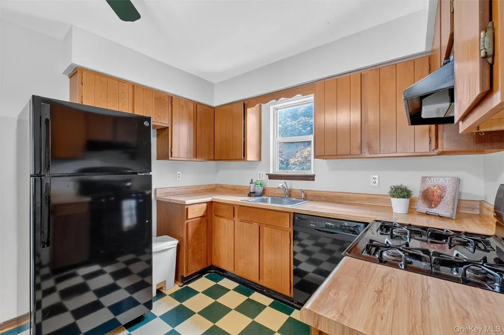 20 Aspen Court Fishkill NY 12524