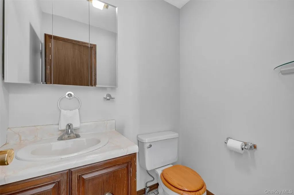 20 Aspen Court Fishkill NY 12524