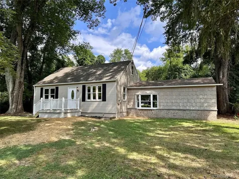 14 Judy Terrace Poughkeepsie NY 12601